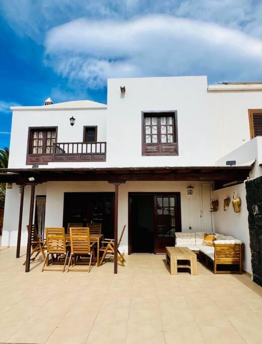 Villa Atienza 99 Playa Blanca  Ngoại thất bức ảnh